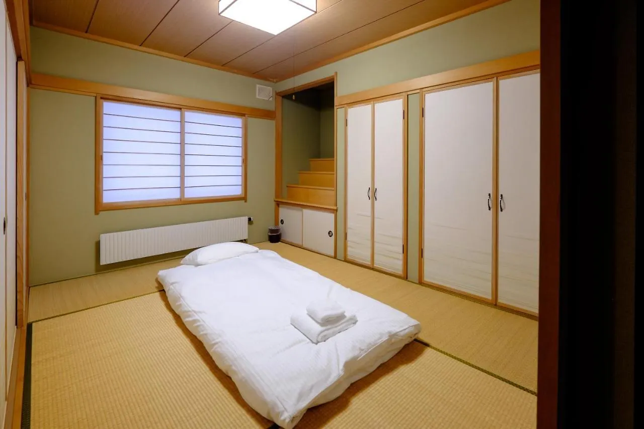 Kiroro House Villa Akaigawa