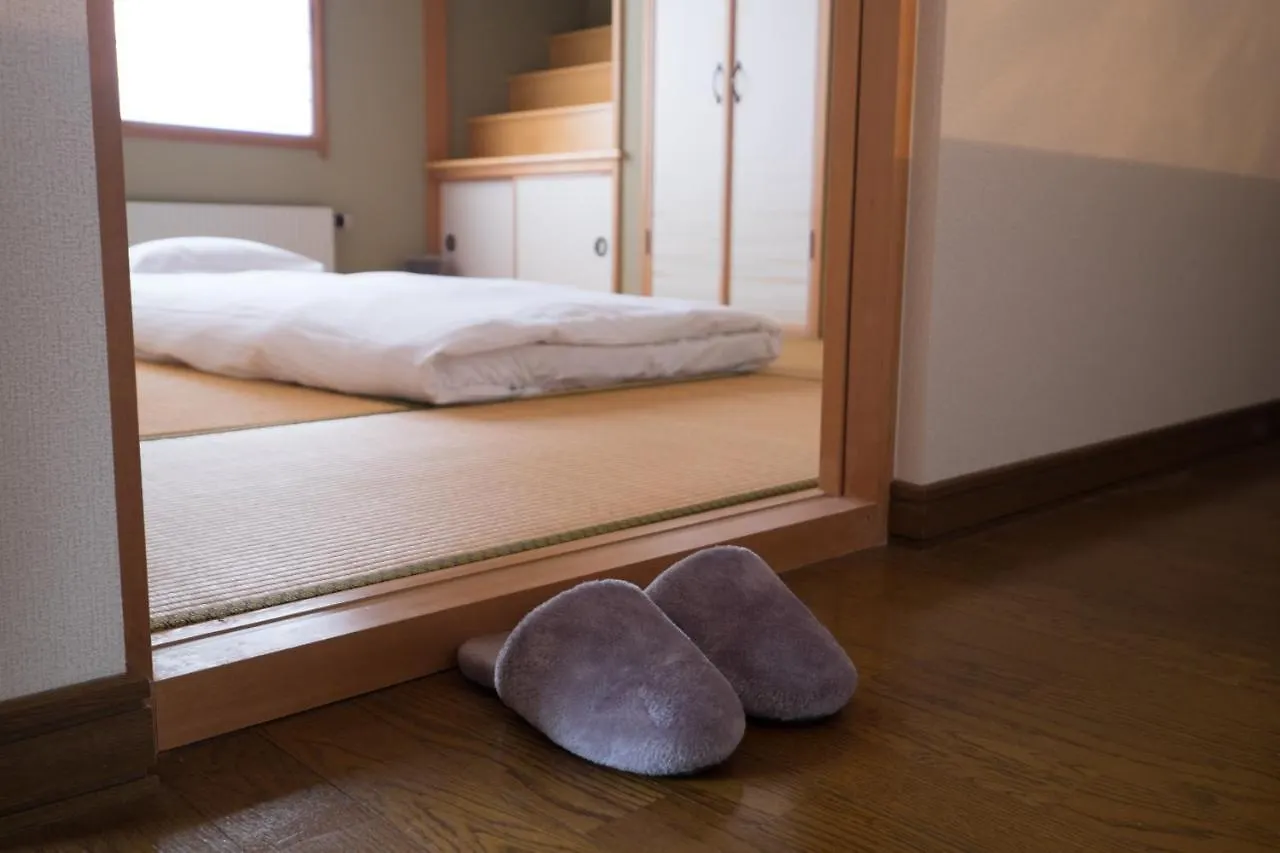 Сasa de vacaciones Kiroro House Villa Akaigawa